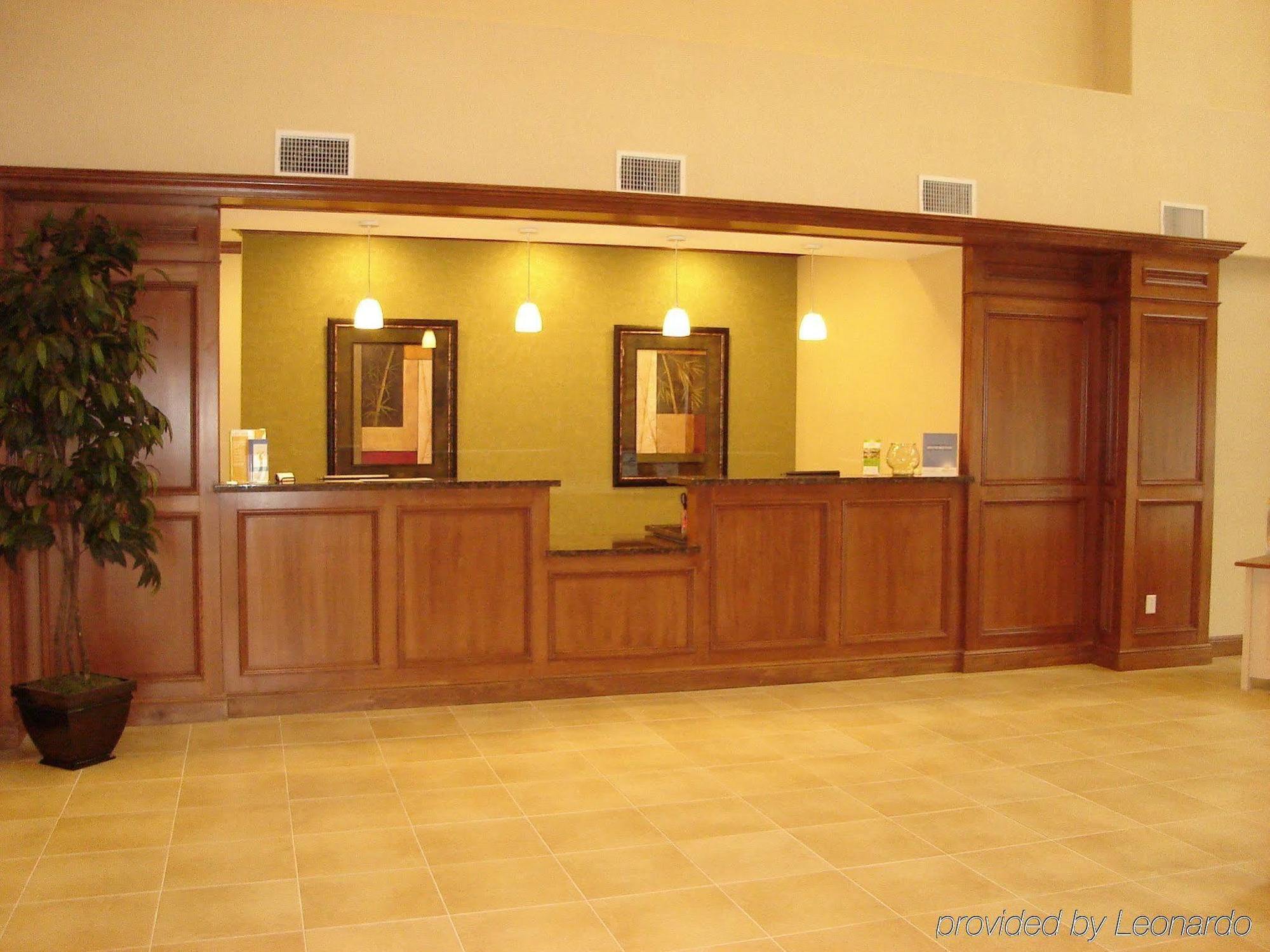 La Quinta By Wyndham North